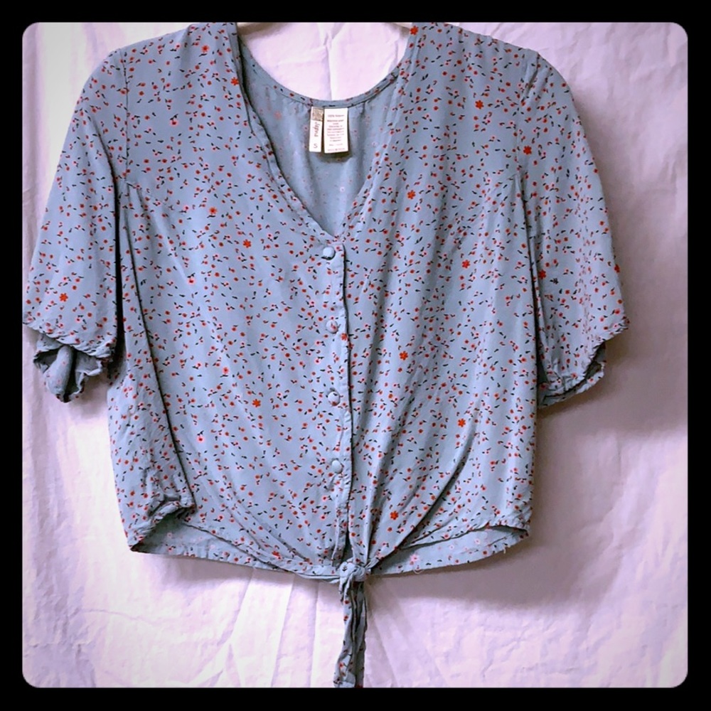 Tie front crop top
